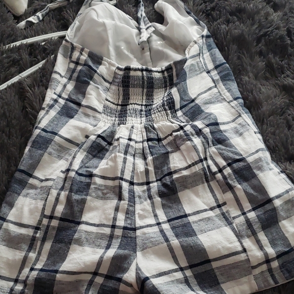 romper - Picture 2 of 2